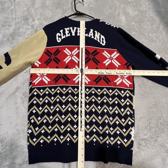 Cleveland Indians Sweater Men's Large MLB Christmas Pullover Ugly Sweater - Picture 9 of 9